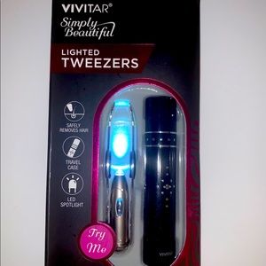 Lighted Tweezers in Case Beauty Care New